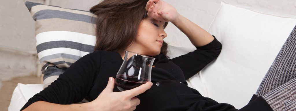 Alcohol and Sleep: How Drinking Disrupts the Circadian Rhythm 2