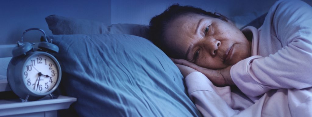 Melatonin und Altern: Wie sinkende Niveaus zu Schlafstörungen bei älteren Menschen beitragen 2