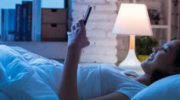It's Bad to Use Your Cell Phone Before Bed: Here's Why
