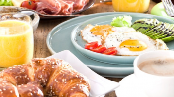 El ayuno nocturno prolongado y el desayuno temprano podrían estar asociados a un menor índice de masa corporal